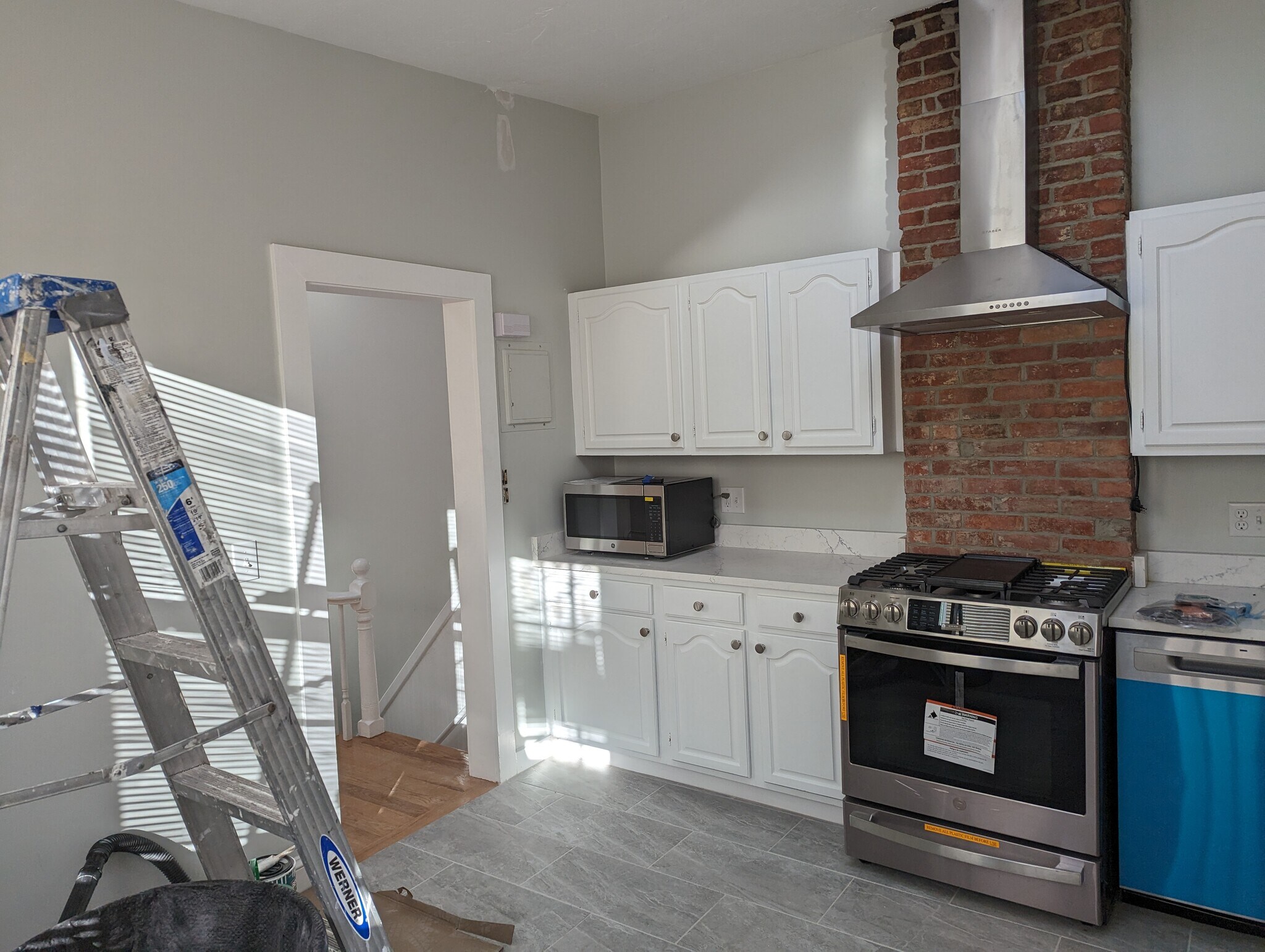 Building Photo - 60 Sacramento St