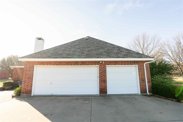 Building Photo - 1415 E Dove Rd