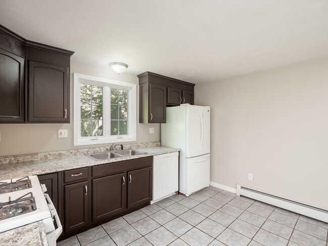 Building Photo - 90A Loxwood St