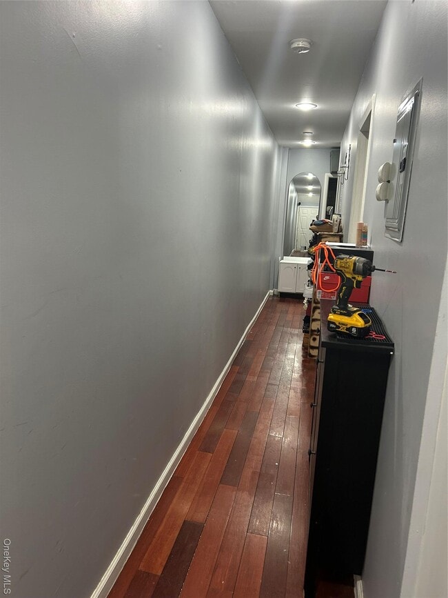 Building Photo - 139-11 87th Dr