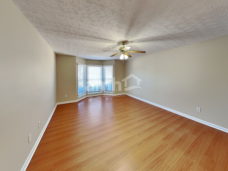Building Photo - 76 Yellowstone Ln