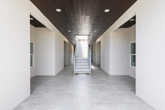 Building Photo - 9109 McPherson Rd