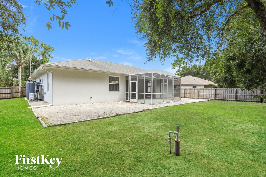 Building Photo - 3773 Eagle Pass St
