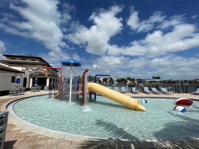 Building Photo - 9446 SW 170th Passage