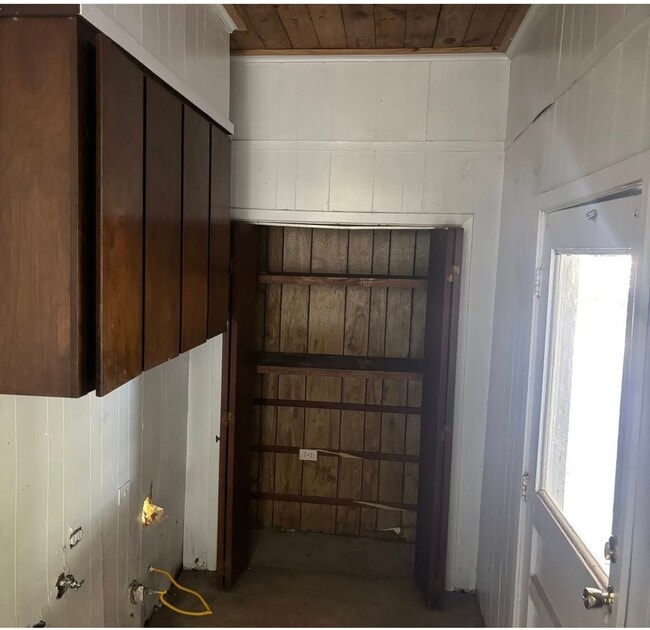 Building Photo - 531 Pecan St