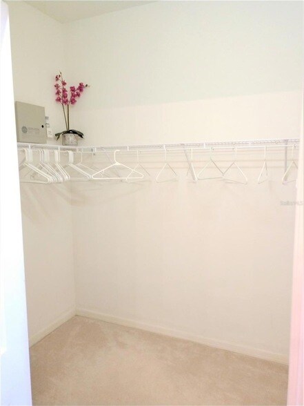 Building Photo - 629 Back 9 Dr