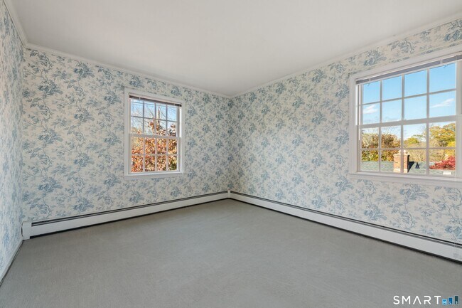 Building Photo - 56 Drake Ln