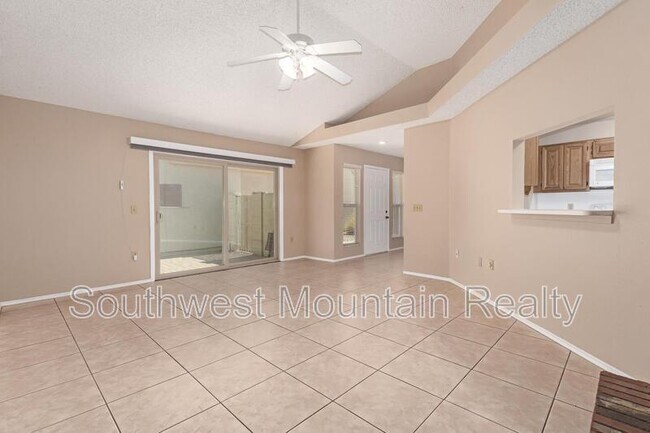 Building Photo - 541 N Granite St