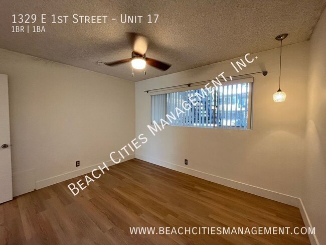 Building Photo - Stunning 1 Bedroom 1 Bath Condo Just One B...