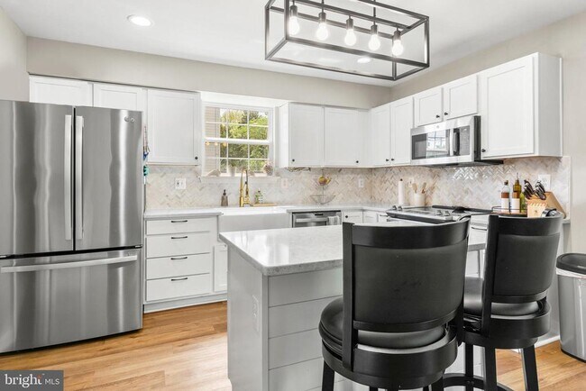 Building Photo - 1318 Bay Ridge Ave