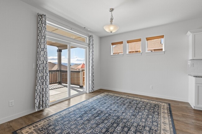 Building Photo - 1626 Dragon Tail Pl