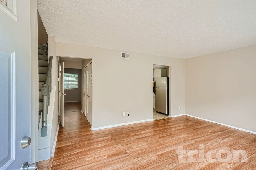 Building Photo - 1743 Napa Valley Ct SE