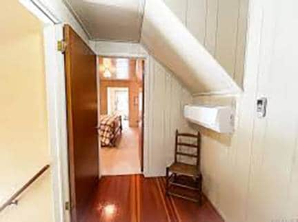 Building Photo - 18 Wildwood Dr