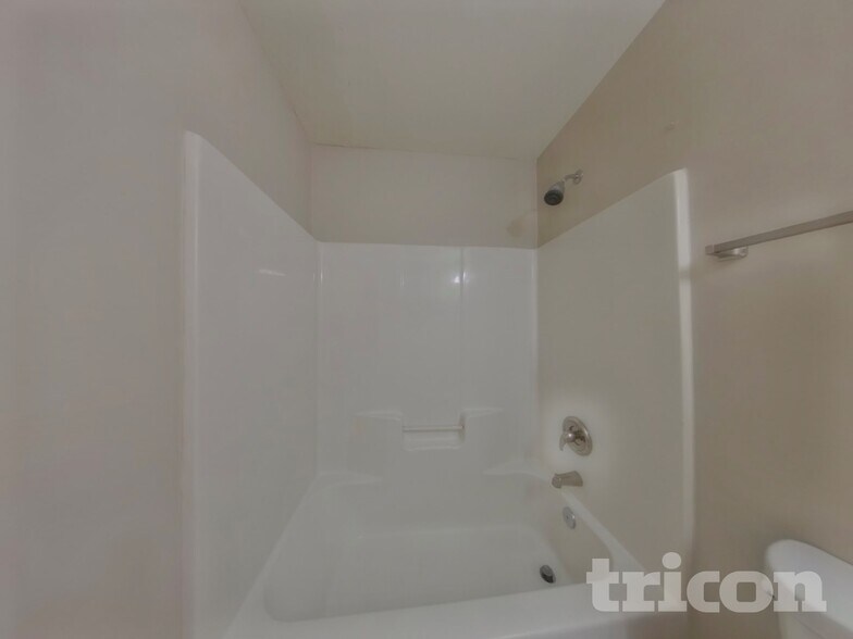 Building Photo - 7427 Balancing Rock Ct