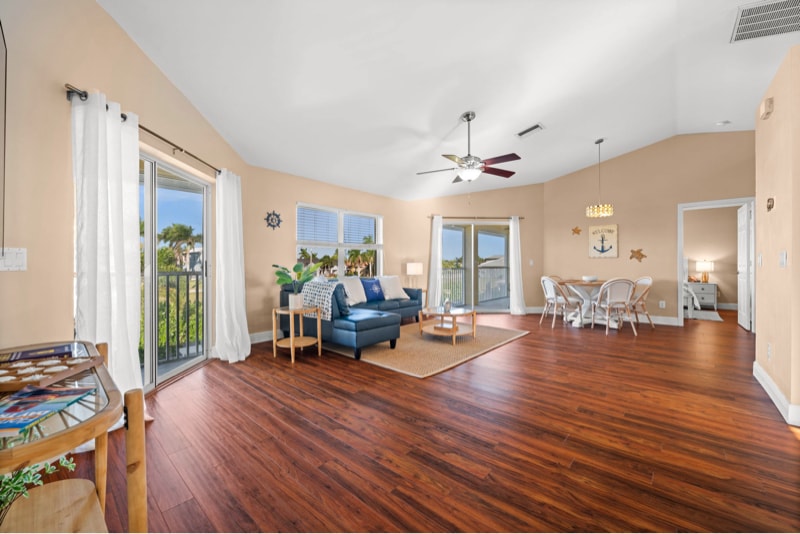 Building Photo - 5420 Chiquita Blvd S