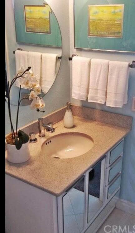 Building Photo - 854 Halyard