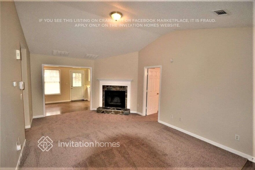 Building Photo - 21 Lynhaven Dr