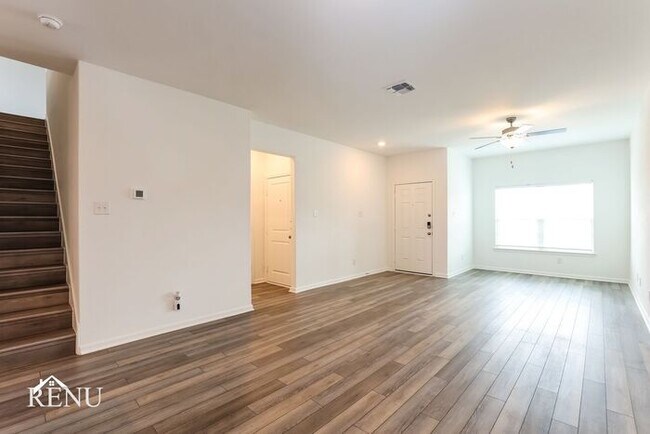 Building Photo - 10815 Juliette Pass