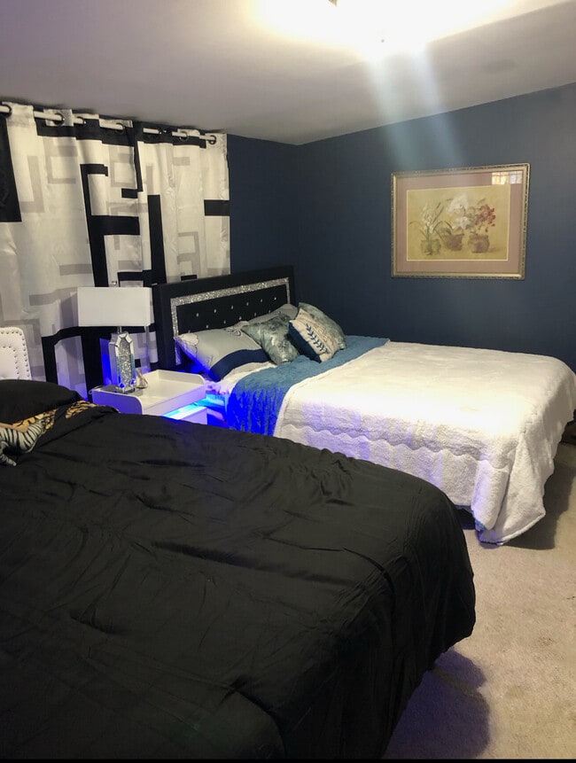 Building Photo - 4557 S 2nd St