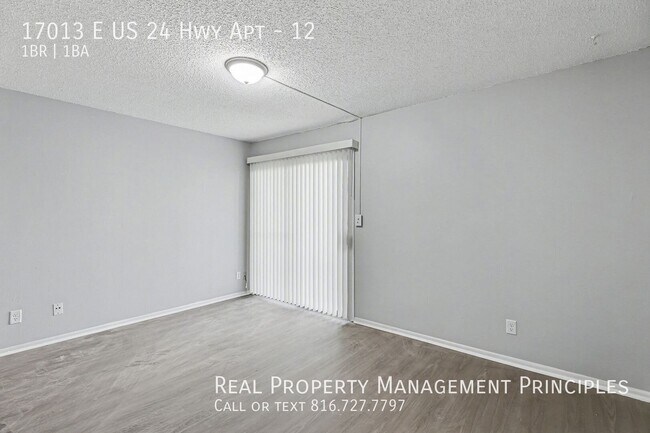Building Photo - 17013 E US 24 Hwy Apt-12