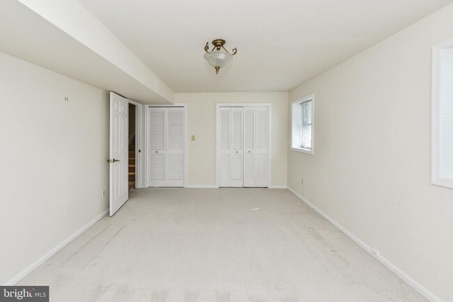 Building Photo - 7618 Shreve Rd
