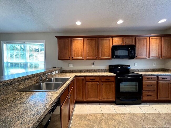 Building Photo - 114 Masters Way