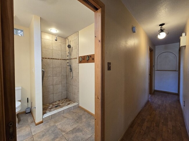 Building Photo - 166 Galisteo Ln