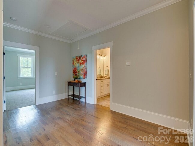 Building Photo - 326 State St