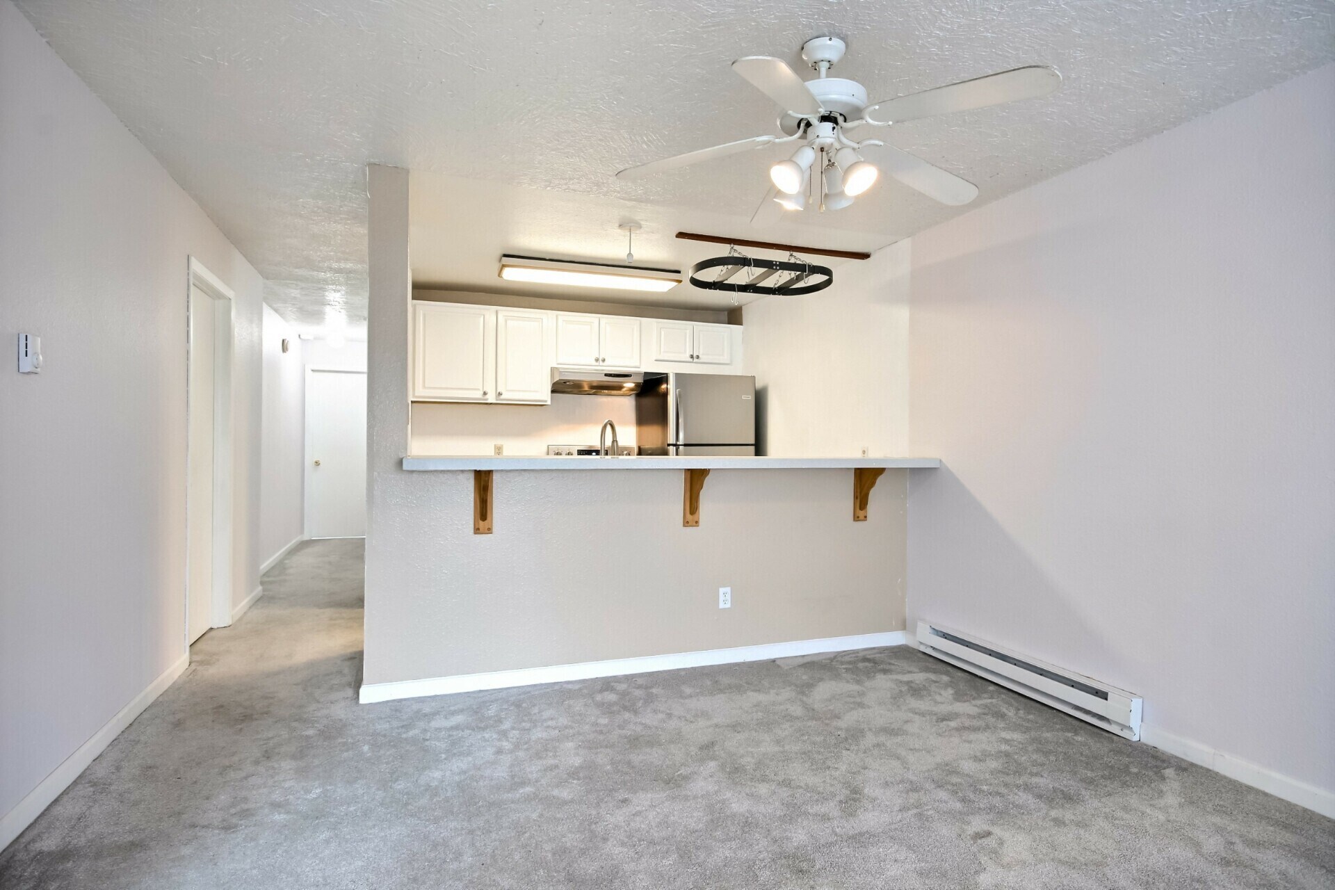 Building Photo - 5844 NE 75th St