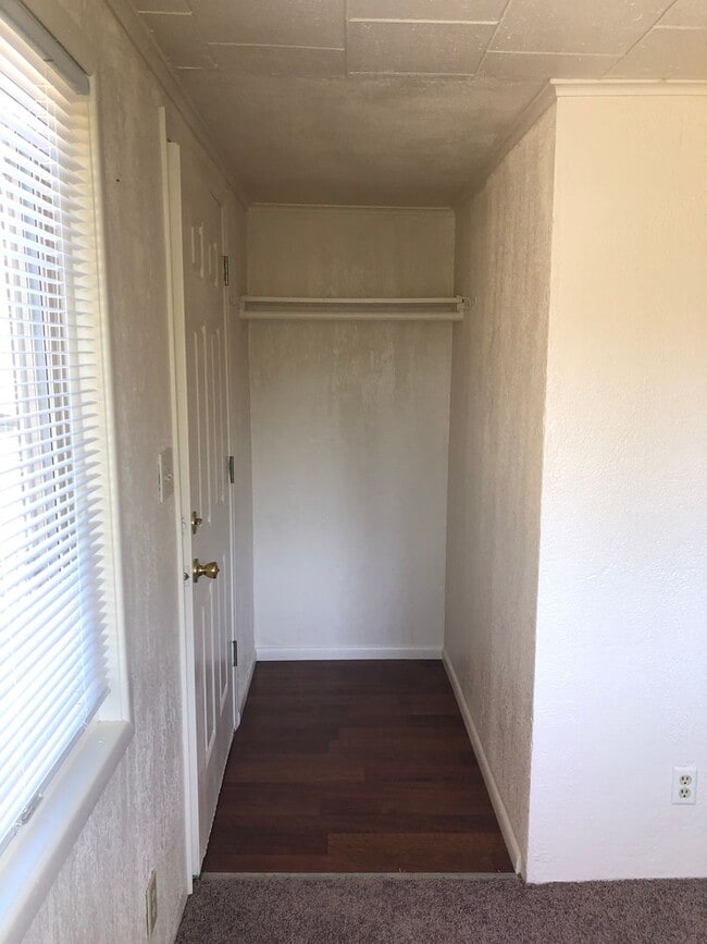 Building Photo - 2Bd/1Ba Renton House