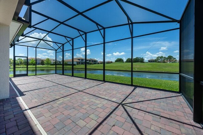 Building Photo - 13090 Bromborough Dr