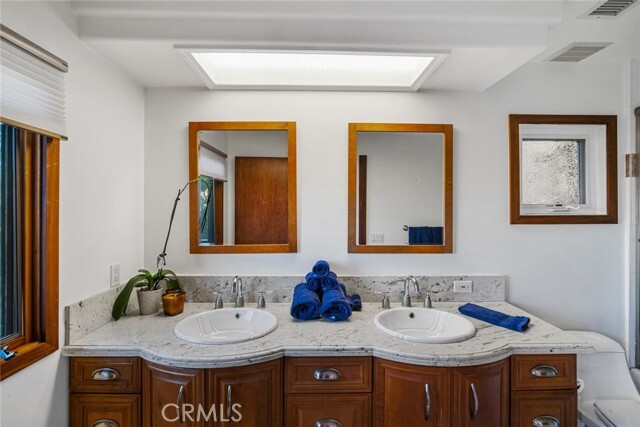 Building Photo - 33841 Granada Dr