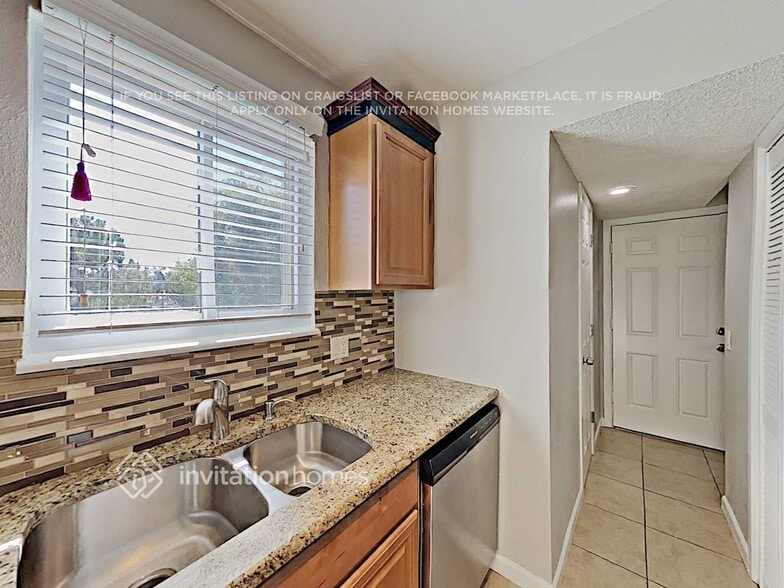 Building Photo - 1358 W 135th Dr