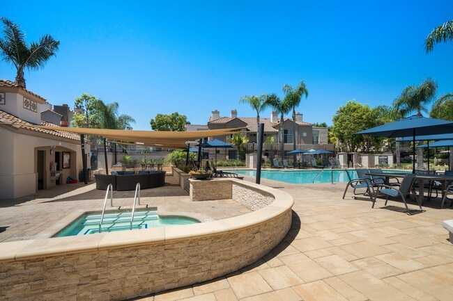 Building Photo - 7 Windchime