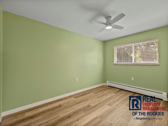 Building Photo - Charming 2 Bed, 1 Bath Condo in Prime Loca...