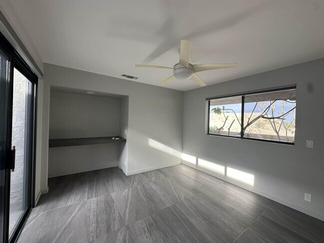 Building Photo - 4 Saturn Cir