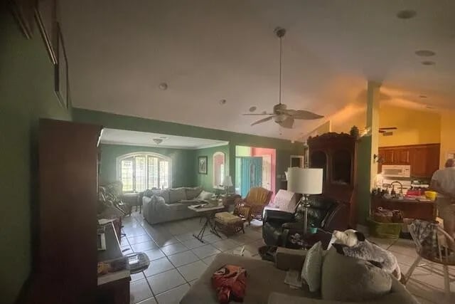 Building Photo - 105 Thistledown Dr
