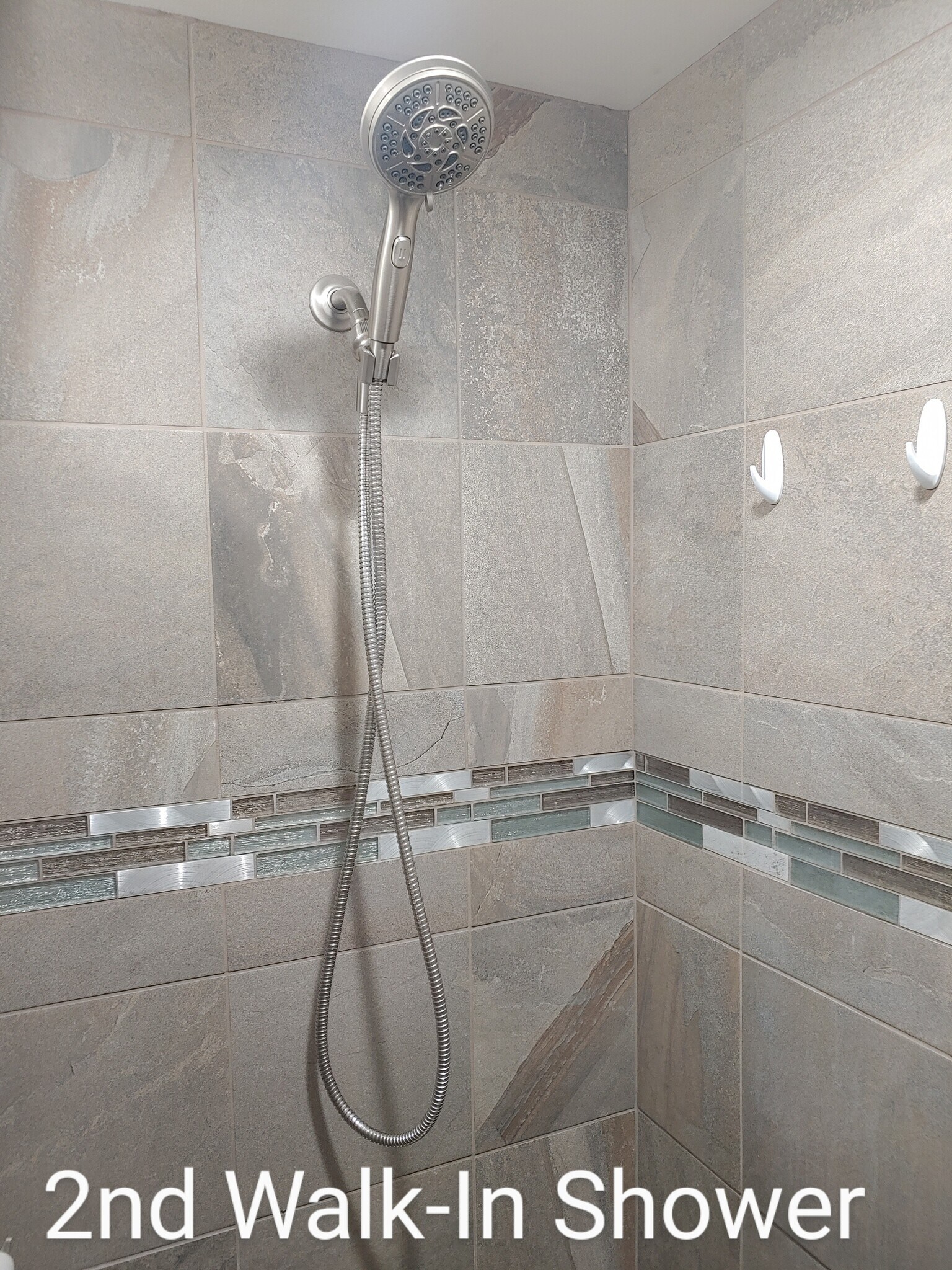 2nd Bath Tiled Walk-in Shower (#2) - 433 E Sleights Rd