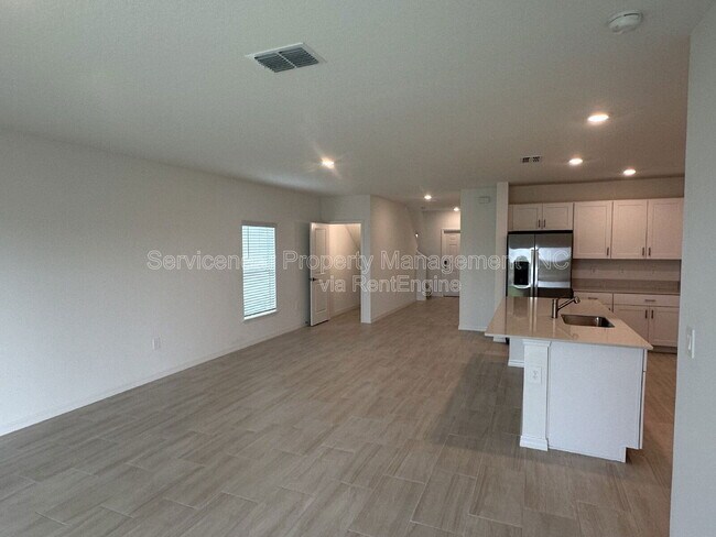 Building Photo - 8519 Sea Ray Run