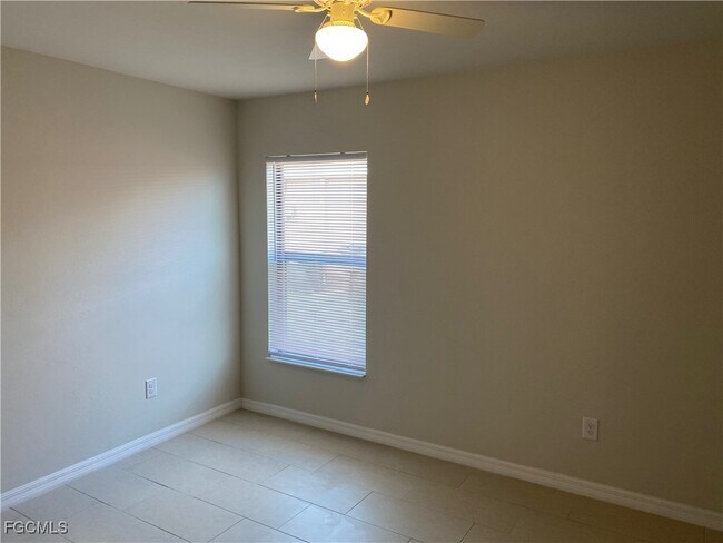 Building Photo - 843 Mohawk Pkwy