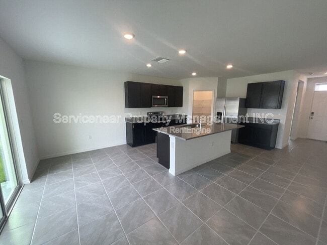 Building Photo - 10451 Quail Grv Wy
