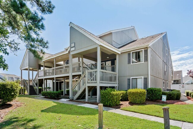 Building Photo - Free Utilities!! Seasonal Rental Available...
