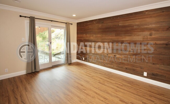 Building Photo - Stylish Single-Level Home by Loma Verde Pr...