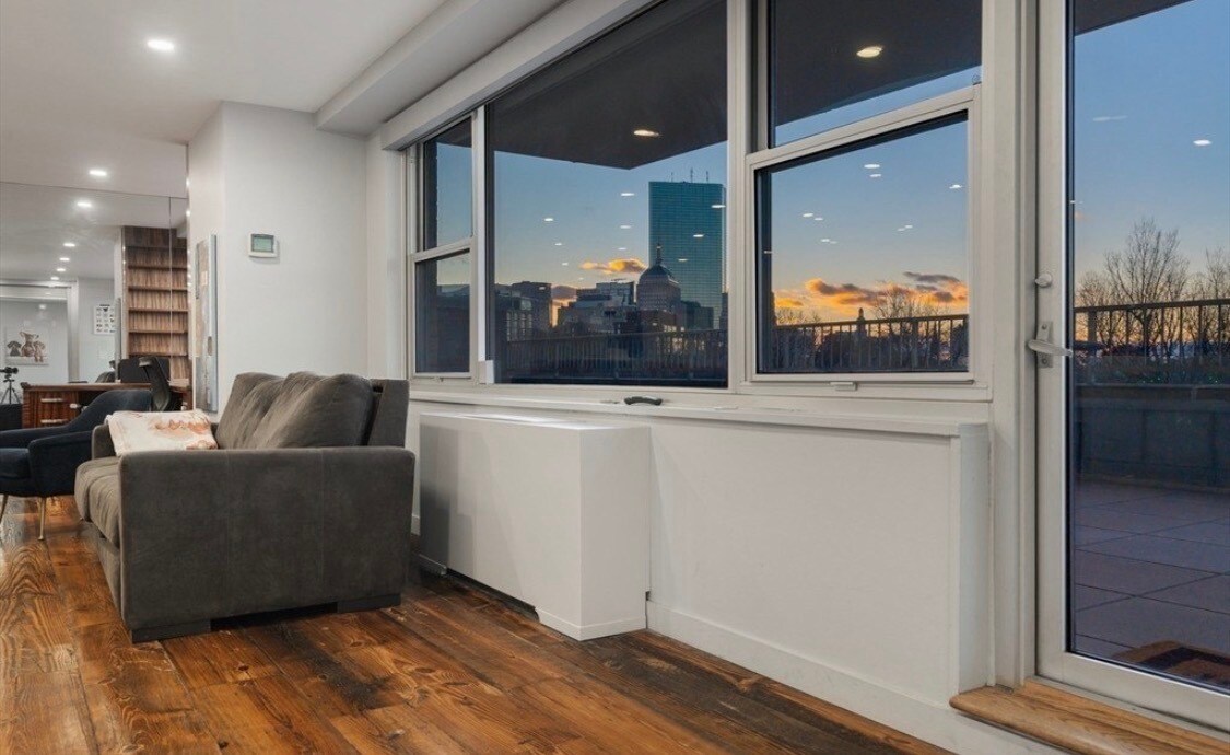 Building Photo - 151 Tremont St