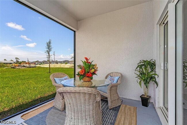 Building Photo - 434 Tropicana Parkway W