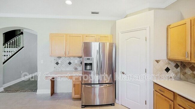 Building Photo - 8823 Haven Harbour Way