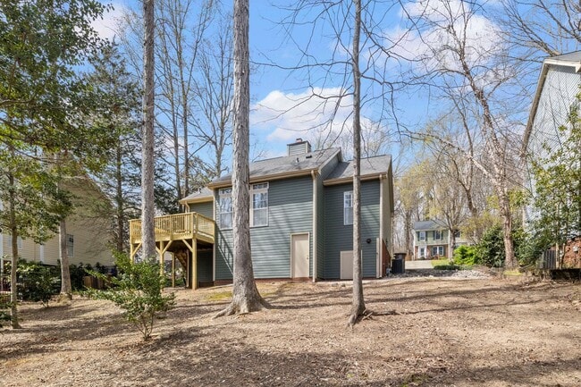 Building Photo - Great Wake Forest Location