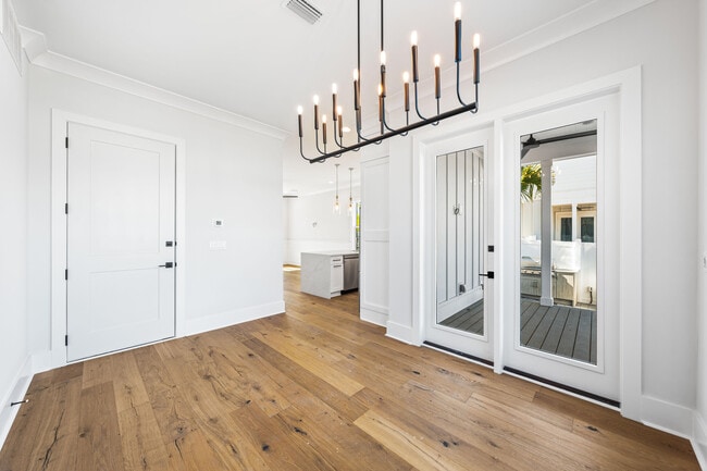 Building Photo - 20 Casa Breeze Ln