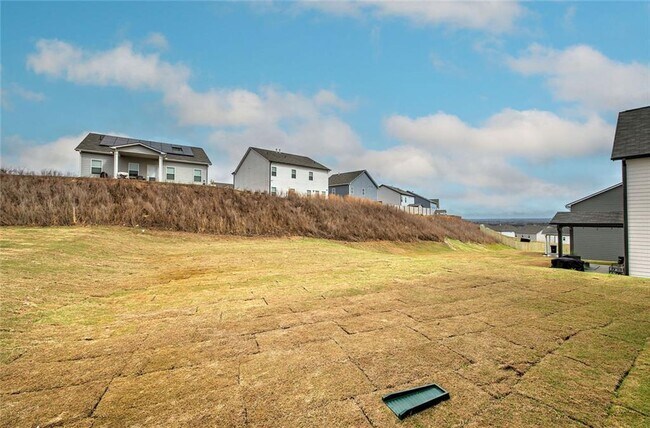 Building Photo - 503 Ozark Ln