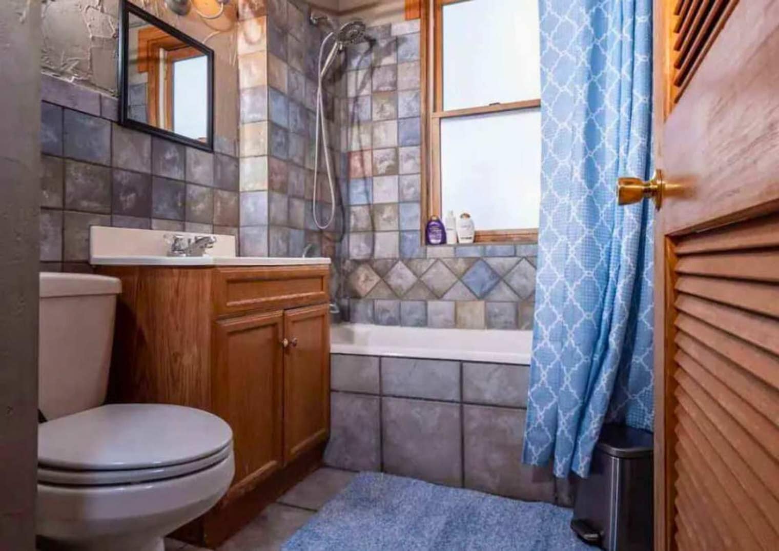 Building Photo - 1235 Highland St